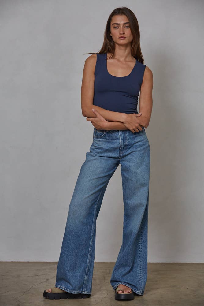 Double Layered Seamless Top: Black